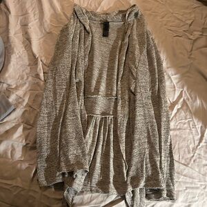Light grey open front sweater.